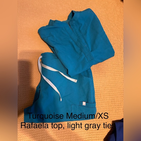 FIGS - Picture 16 of 16